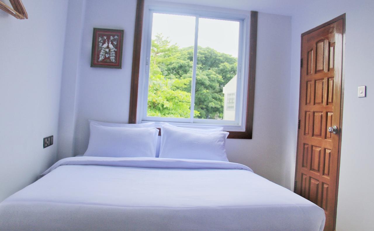 The Lodge Yangon Poshtel Luaran gambar