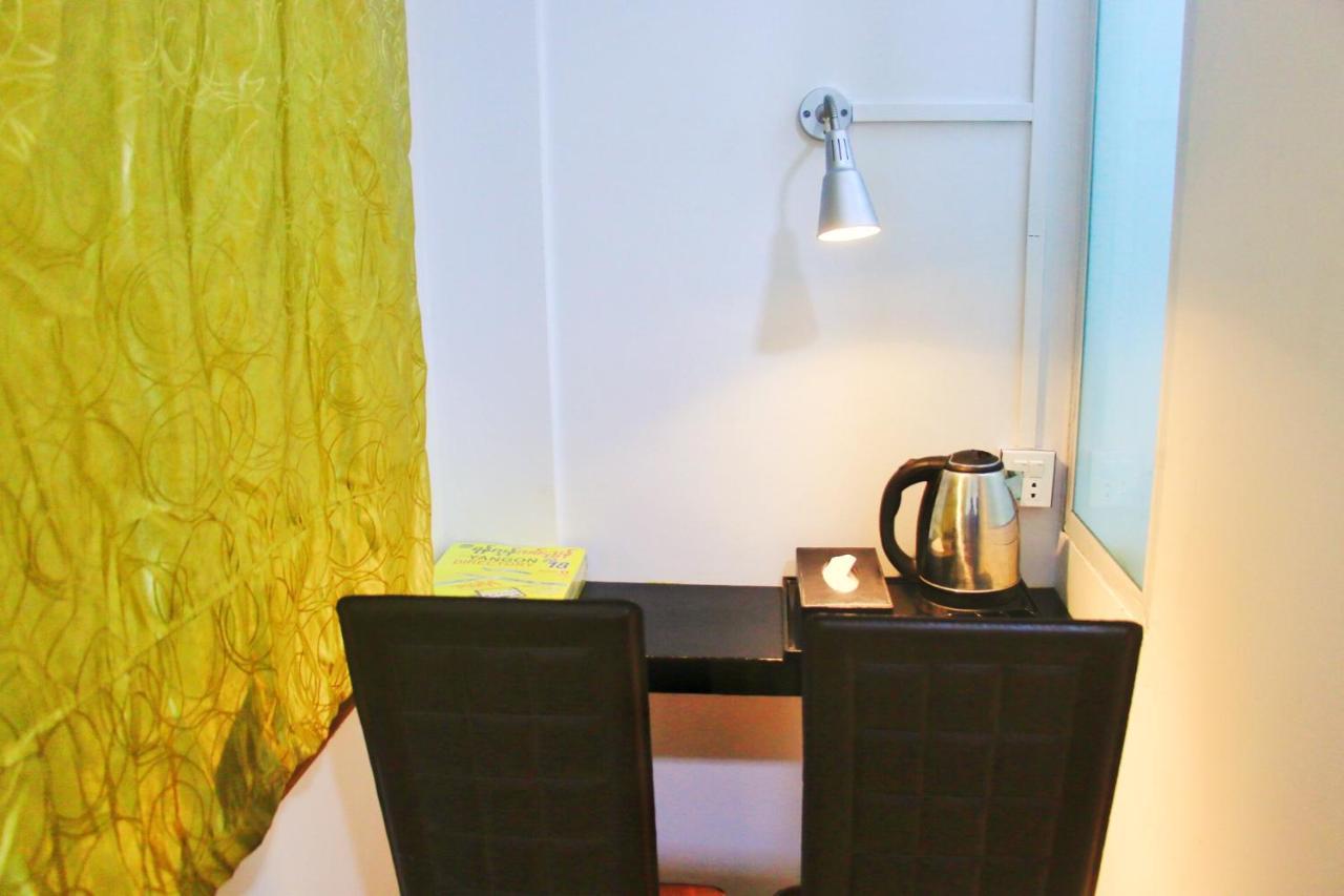 The Lodge Yangon Poshtel Luaran gambar