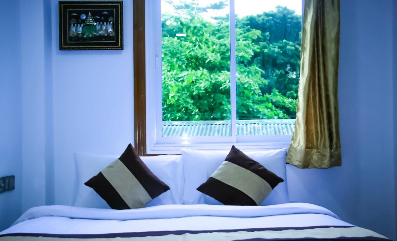The Lodge Yangon Poshtel Luaran gambar